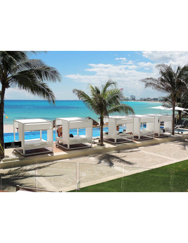 Bed Ibiza blanc avec rideaux dessus...