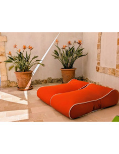 Sunbed orange bord blanc 2