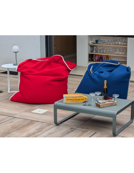 Coussin Water Pouf rouge basque, bord blanc