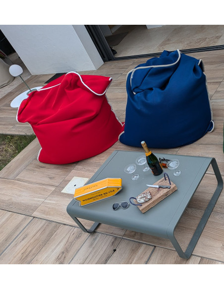 Coussin Water Pouf rouge basque, bord blanc