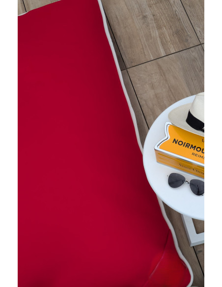 Coussin Water Pouf rouge basque, bord blanc