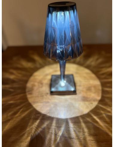 Lampe Led Paloma coloris fumée H26cm