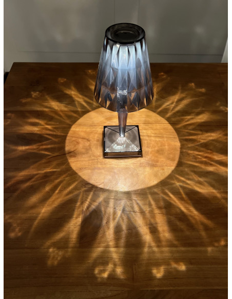 Lampe Led Paloma coloris fumée H26cm